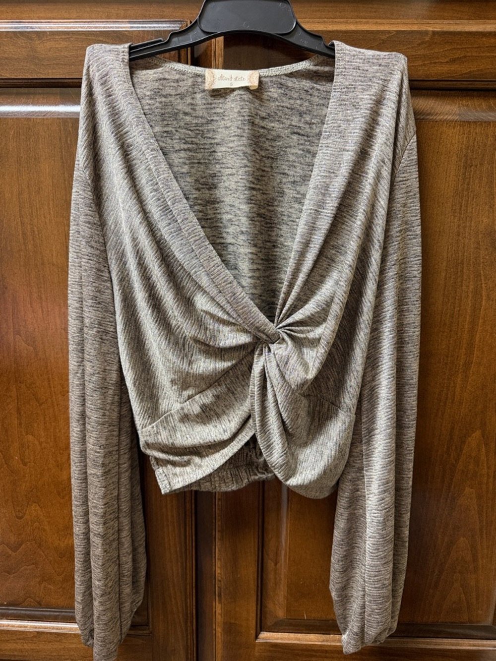 Altar'd State Heathered Gray Twist Front Long Sleeve Crop Top